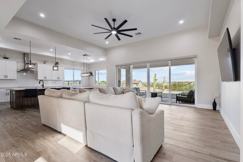 27993 Bighorn Rd, San Tan Valley, AZ 85144