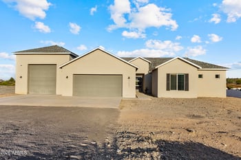 27993 Bighorn Rd, San Tan Valley, AZ 85144