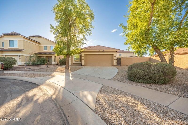 27996 Muscovite Dr, San Tan Valley, AZ 85143