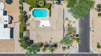28 E Winged Foot Rd, Phoenix, AZ 85022