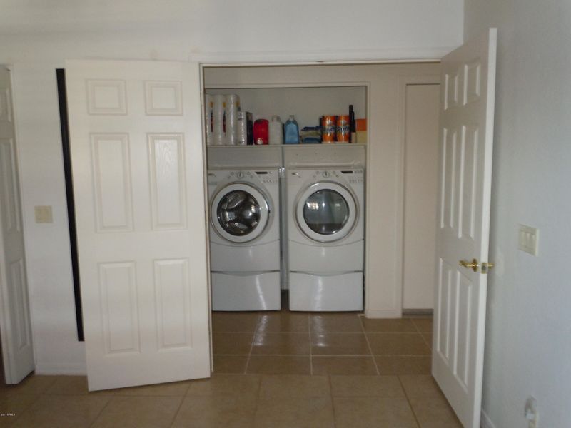 280 S Acacia Rd, Apache Junction, AZ 85119