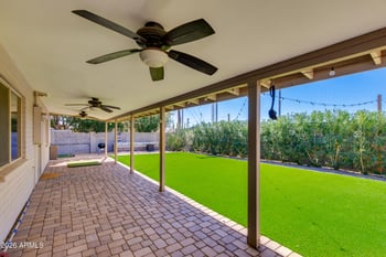 2801 E Mercer Ln, Phoenix, AZ 85028
