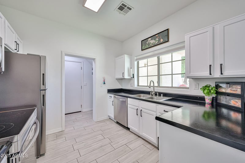 2801 Litchfield Rd #37, Goodyear, AZ 85395