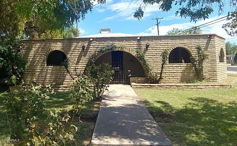 2801 N 33rd St, Phoenix, AZ 85008