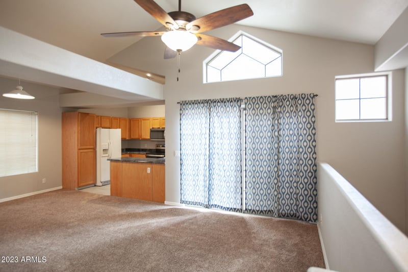 2801 N Litchfield Rd #16, Goodyear, AZ 85395