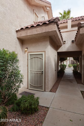2801 N Litchfield Rd #16, Goodyear, AZ 85395