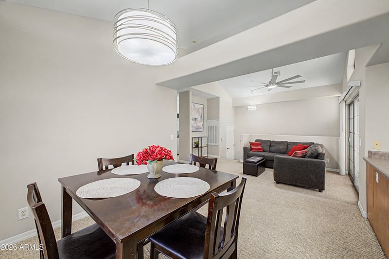 2801 Litchfield Rd #17, Goodyear, AZ 85395