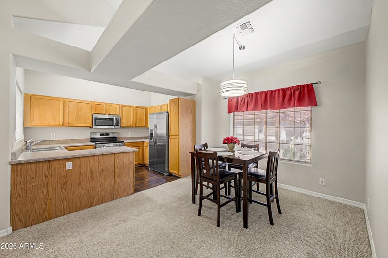 2801 Litchfield Rd #17, Goodyear, AZ 85395