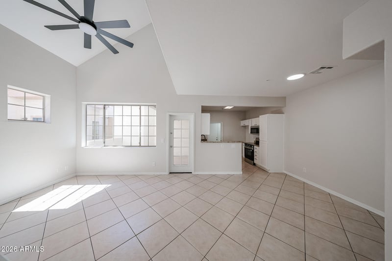 2801 N Litchfield Rd #28, Goodyear, AZ 85395