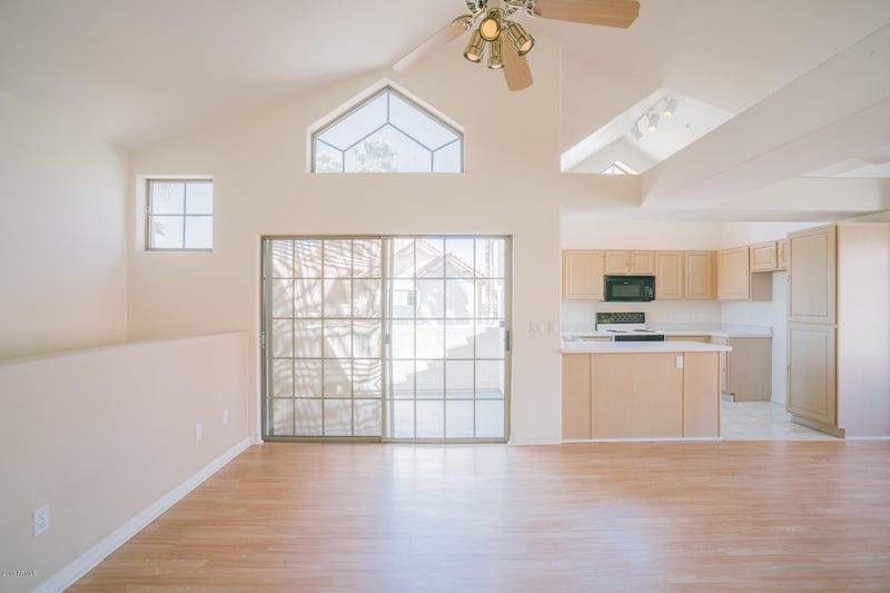2801 N Litchfield Rd #38, Goodyear, AZ 85395