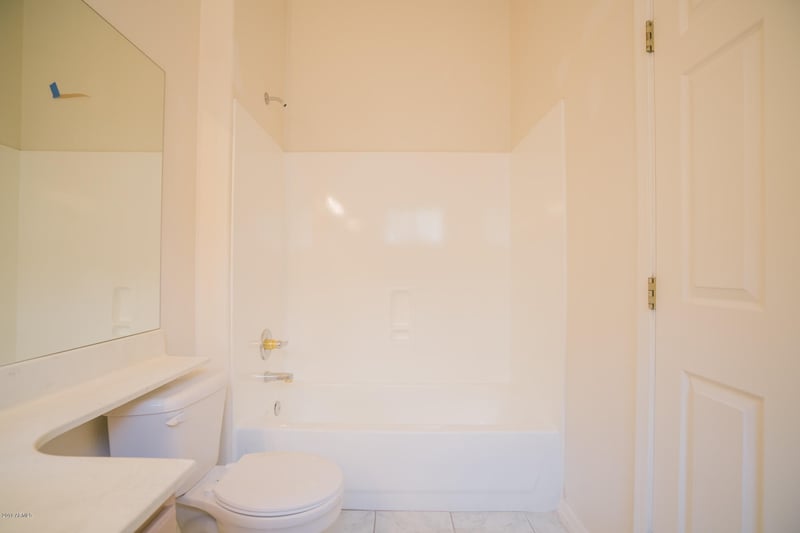 2801 N Litchfield Rd #38, Goodyear, AZ 85395