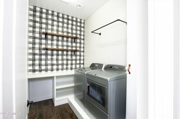 28017 99th Dr, Peoria, AZ 85383