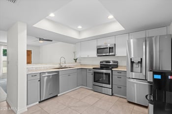 2802 Beck Ln #2, Phoenix, AZ 85032