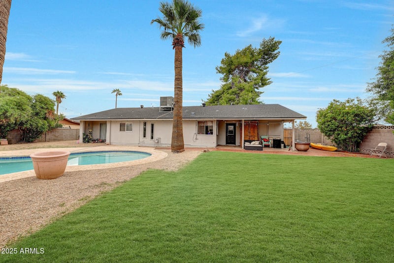 2802 Cheryl Dr, Phoenix, AZ 85028