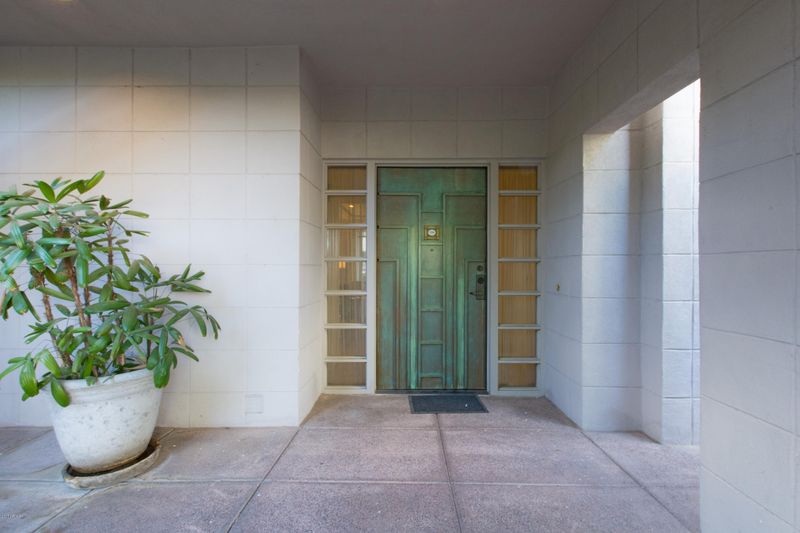 2802 E Camino Acequia Dr #11, Phoenix, AZ 85016