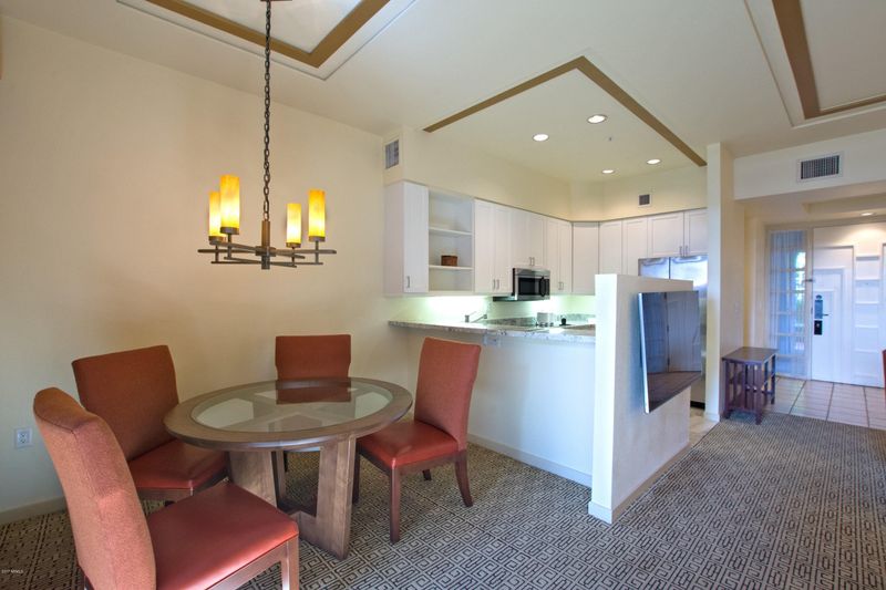 2802 E Camino Acequia Dr #11, Phoenix, AZ 85016