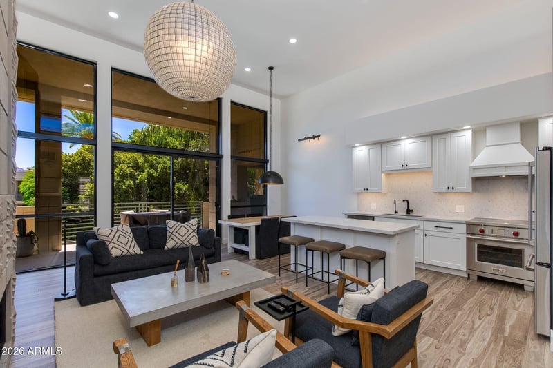 2802 E Camino Acequia Dr #2, Phoenix, AZ 85016