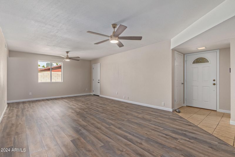 2802 E Dahlia Dr, Phoenix, AZ 85032