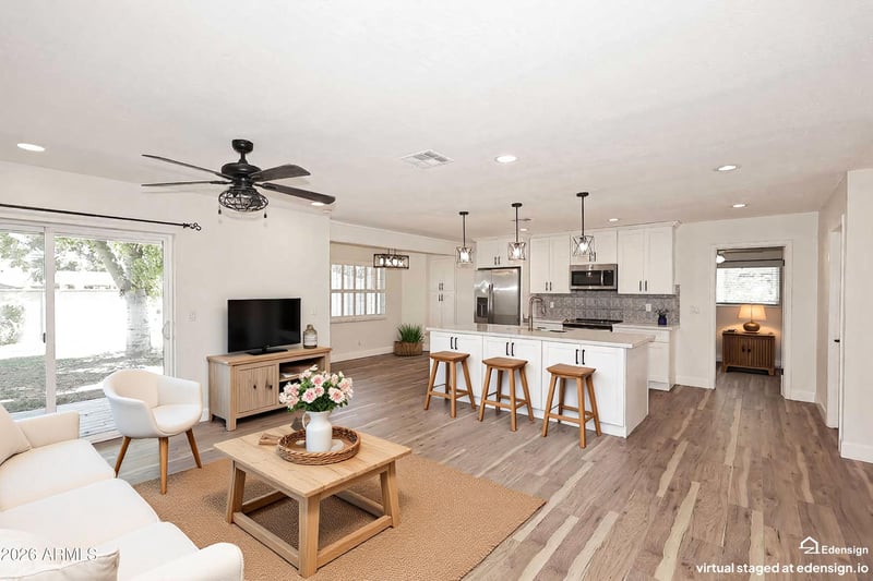2802 E Hillery Dr, Phoenix, AZ 85032