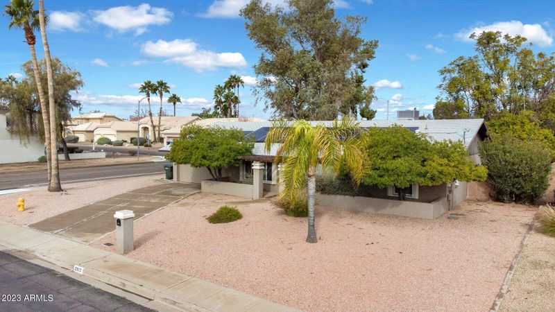 2802 E Vista Dr, Phoenix, AZ 85032