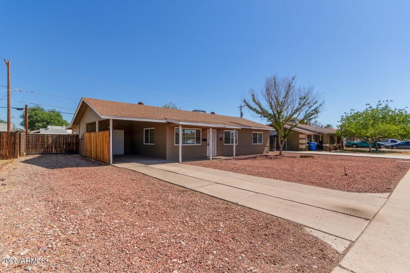 2802 Montebello Ave, Phoenix, AZ 85017