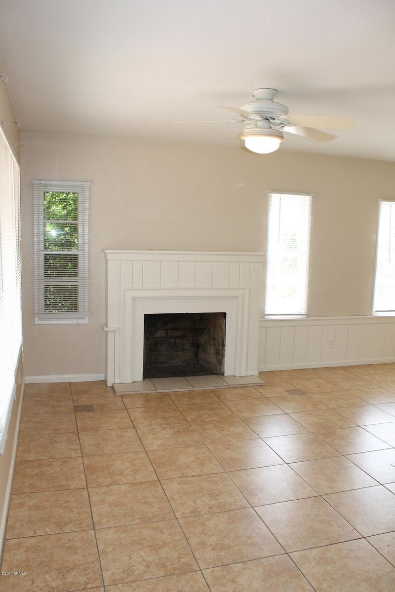 2802 N 21st St, Phoenix, AZ 85006