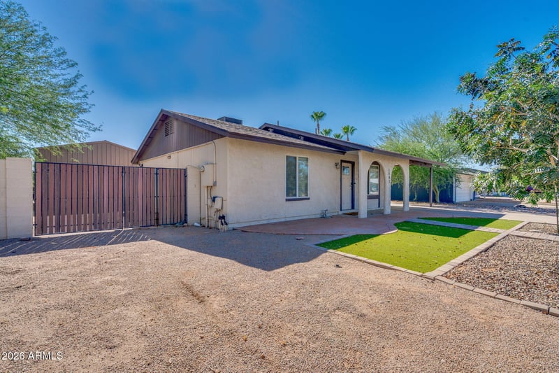 2802 Pennington Dr, Chandler, AZ 85224