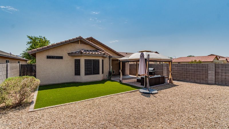 2802 W Grenadine Rd, Phoenix, AZ 85041