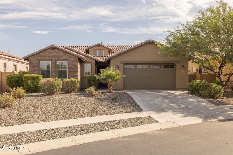 2803 Pollack St, Phoenix, AZ 85041