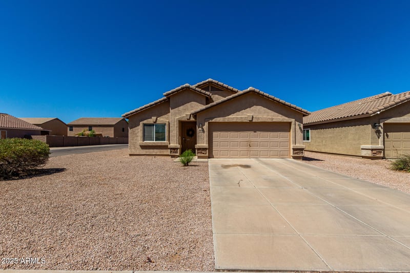28034 Crystal Ln, San Tan Valley, AZ 85143