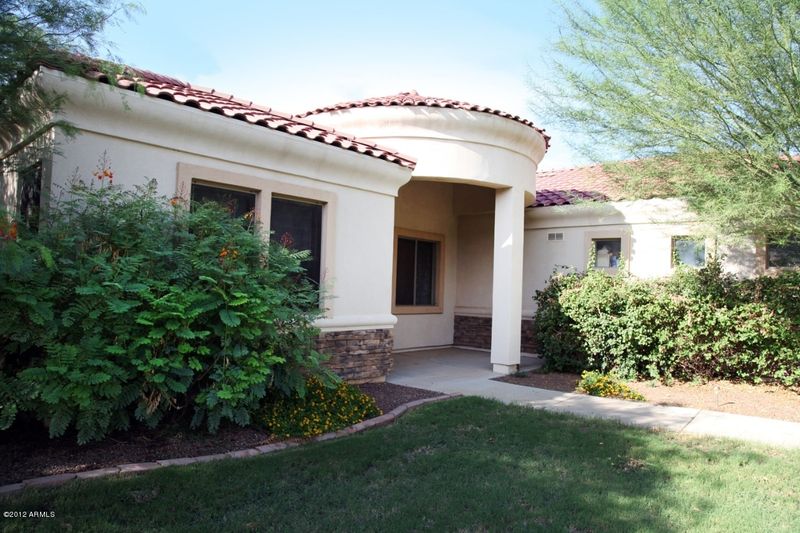 2804 E Gary Way, Phoenix, AZ 85042