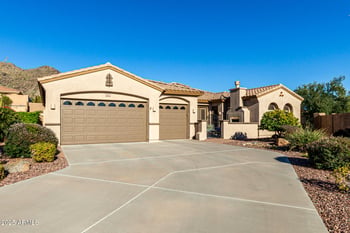2804 W Ashurst Dr, Phoenix, AZ 85045