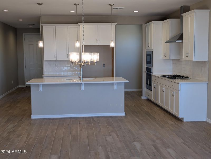 28045 N 176th Ave, Surprise, AZ 85387