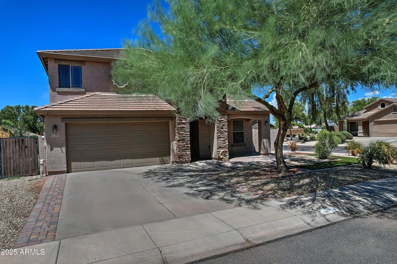 2806 Dust Devil Dr, San Tan Valley, AZ 85143
