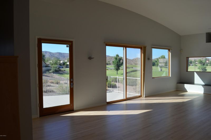 2806 E Frye Rd E, Phoenix, AZ 85048
