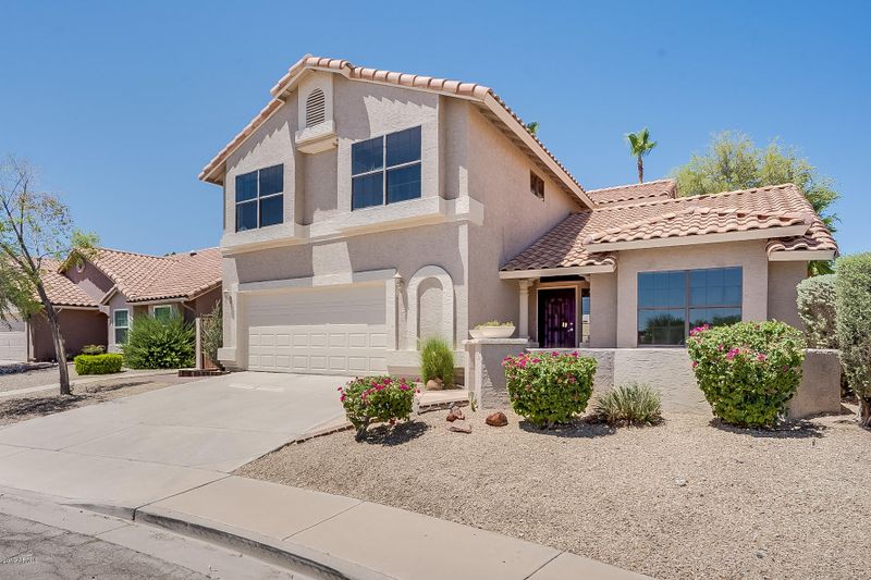2806 E Rockledge Rd, Phoenix, AZ 85048