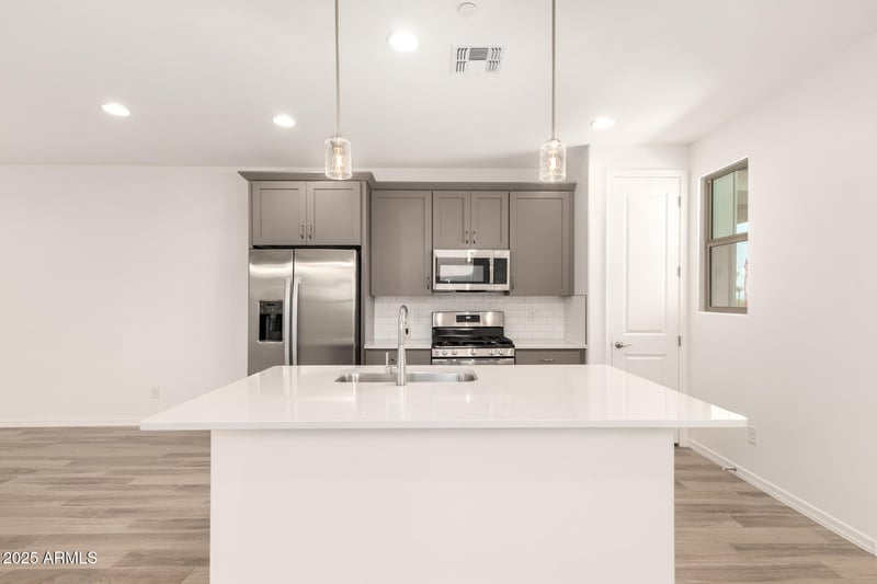 2807 Claire Dr, Buckeye, AZ 85396