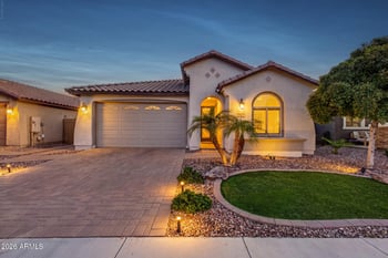 2807 W Blue River Dr, San Tan Valley, AZ 85144