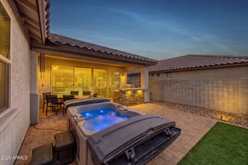 2807 W Blue River Dr, San Tan Valley, AZ 85144