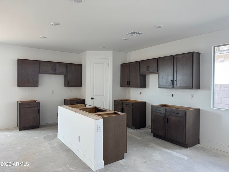 2808 Mecklenburg Way, San Tan Valley, AZ 85143