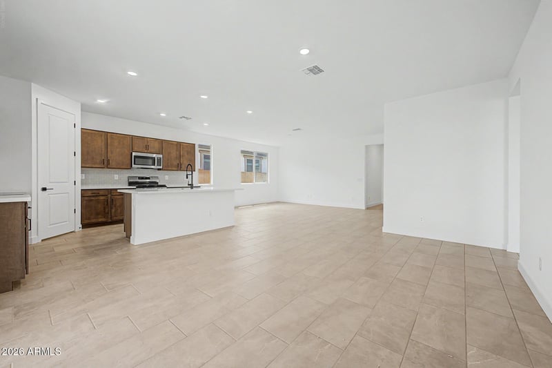 2808 E Mecklenburg Way, San Tan Valley, AZ 85143