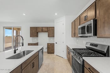 2808 E Mecklenburg Way, San Tan Valley, AZ 85143