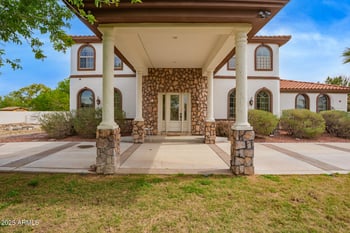 2808 Latona Rd, Laveen, AZ 85339