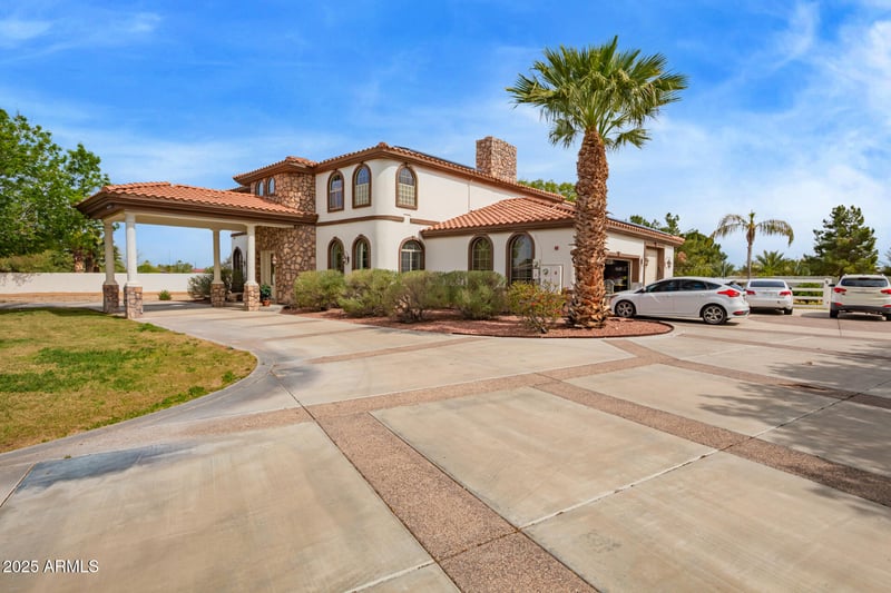 2808 Latona Rd, Laveen, AZ 85339