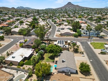 2809 Hillery Dr, Phoenix, AZ 85032