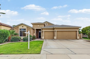 281 W Brooks St, Gilbert, AZ 85233