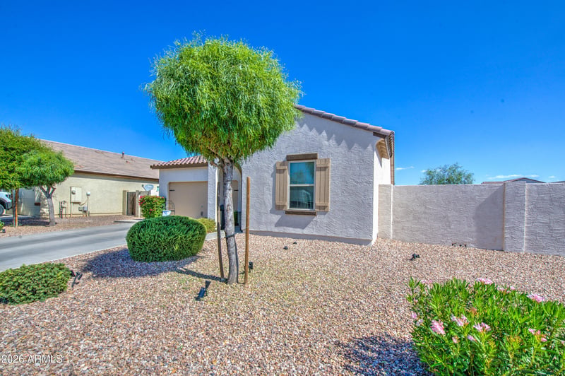 2810 E Omega Dr, San Tan Valley, AZ 85143