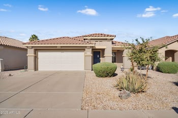 2810 San Carlos Ln, San Tan Valley, AZ 85144