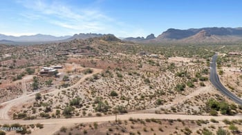 28100 Brenner Pass Rd #10, San Tan Valley, AZ 85144