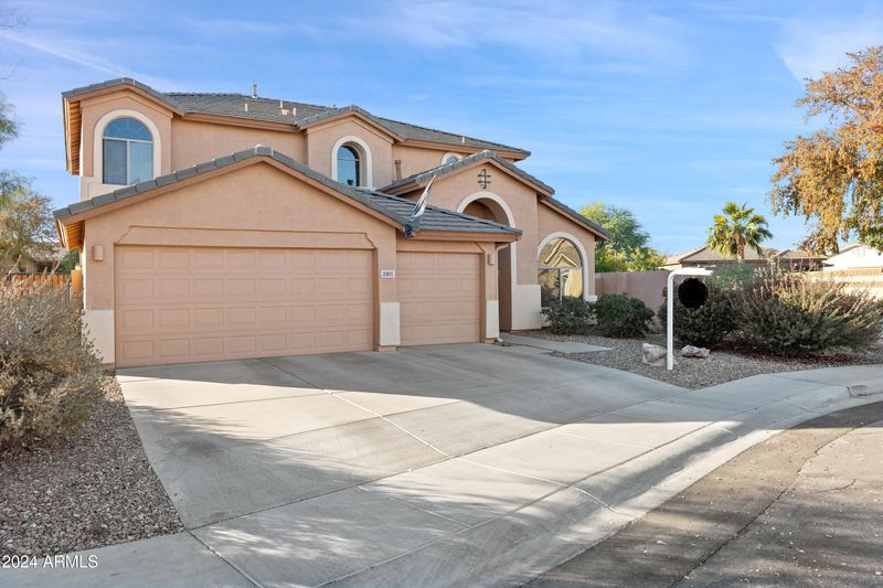 2811 E Riviera Pl, Chandler, AZ 85249